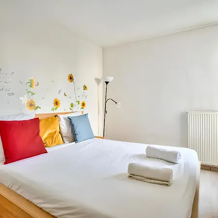 Appartement Familial Proche Metro Créteil Buitenkant foto